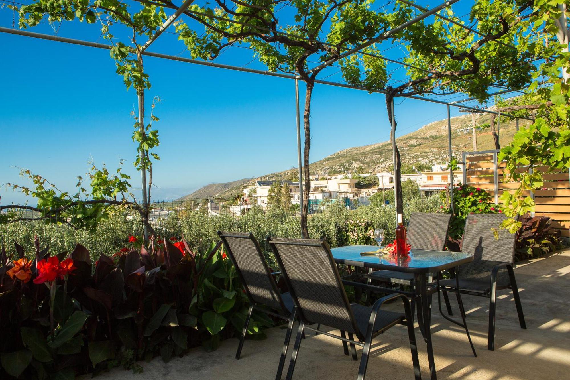 Eliana'S Stone House Appartement Benoudhiana Buitenkant foto